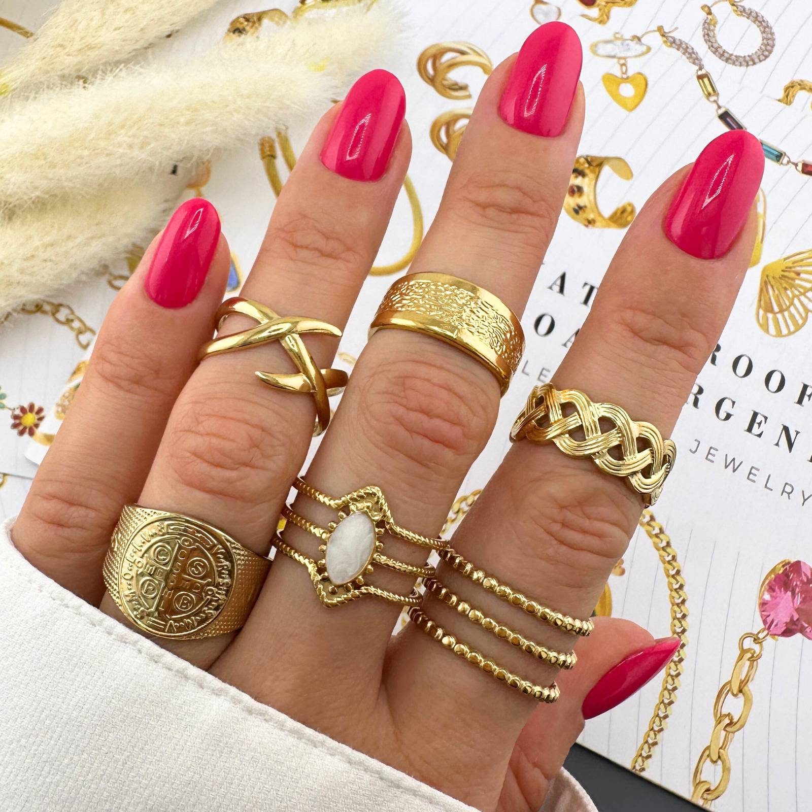 Hidden Halo Ring, 18K Gold Plated Steel