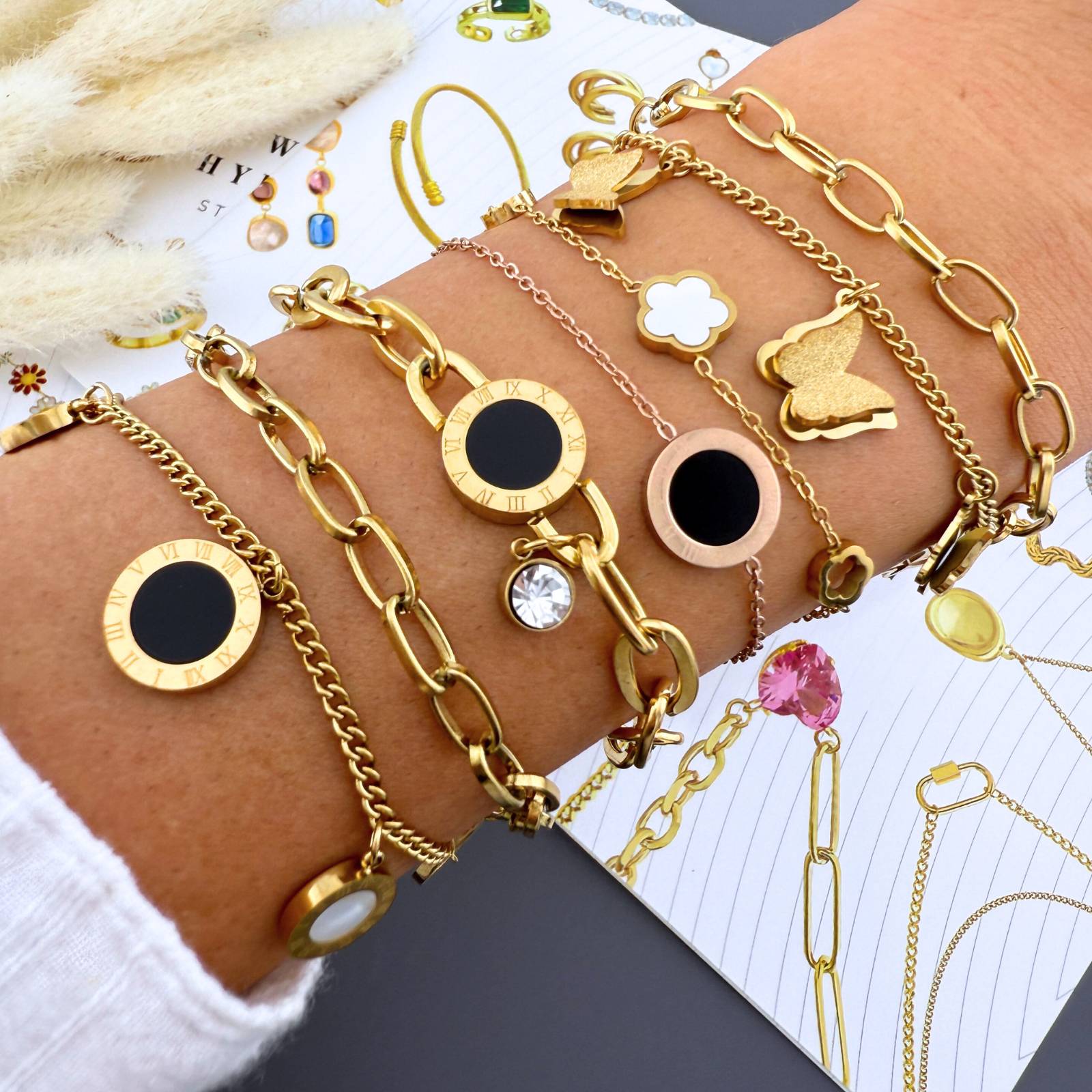 Pearl Belle  Bracelet, 18K Gold Plated Steel