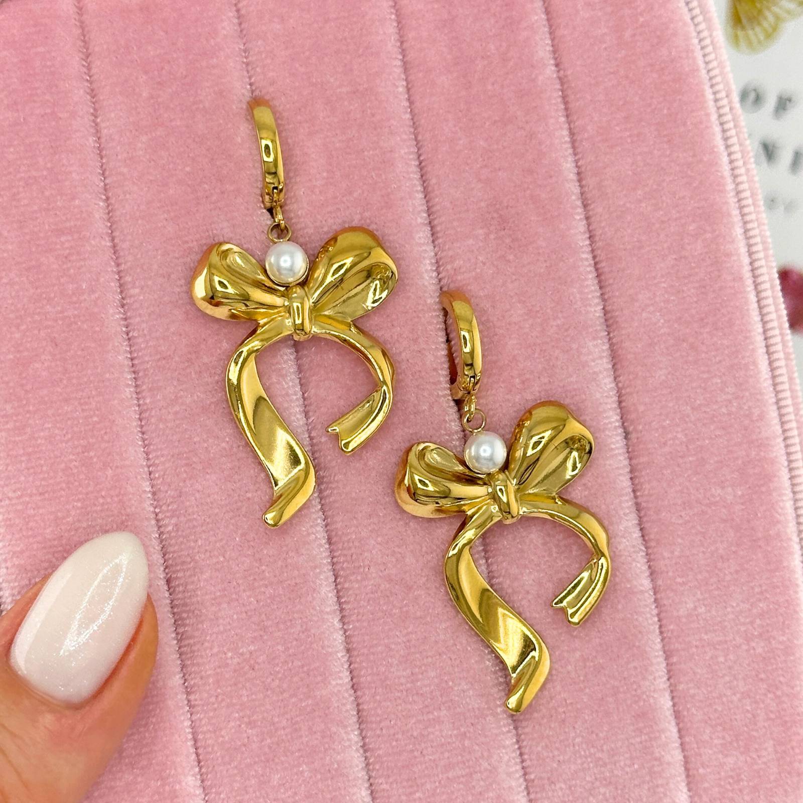Tied in Elegance Earrings, 18K Gold Plated Steel