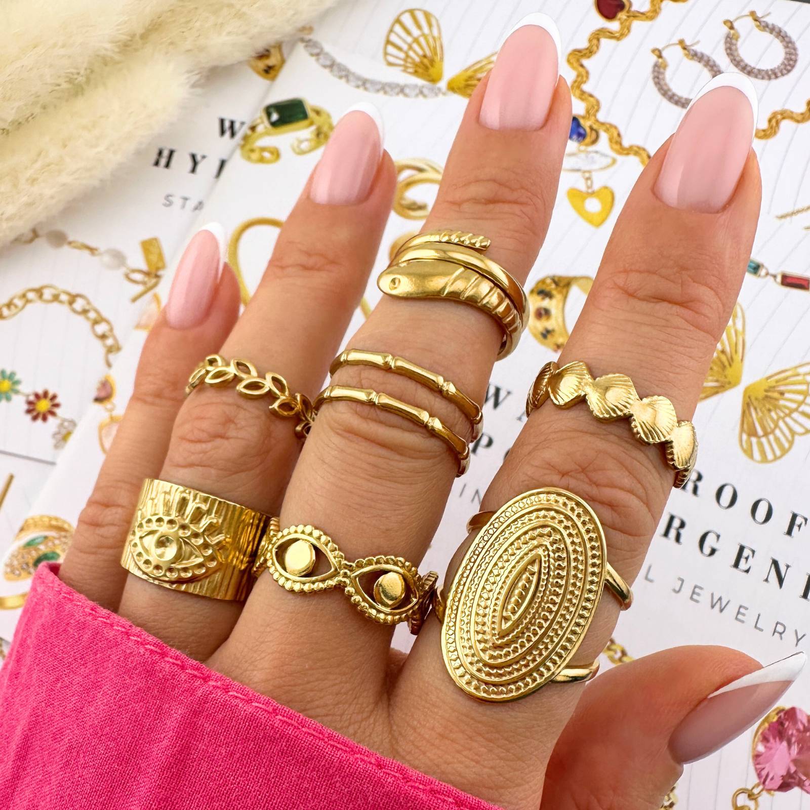 Divine Leaves Ring, 18K Gold Plated Steel