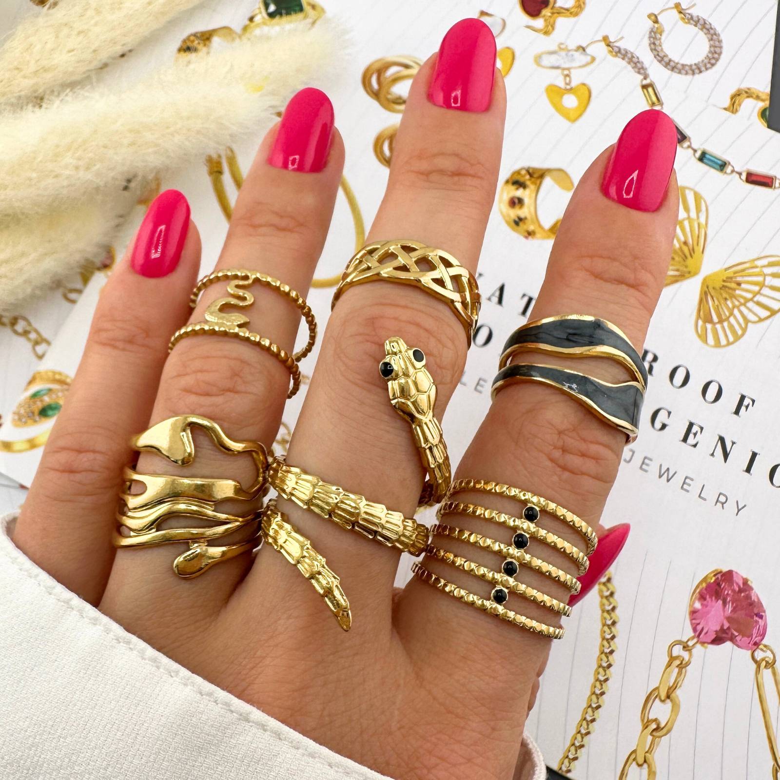 Urban Midnight Pearl Ring, 18K Gold Plated Steel