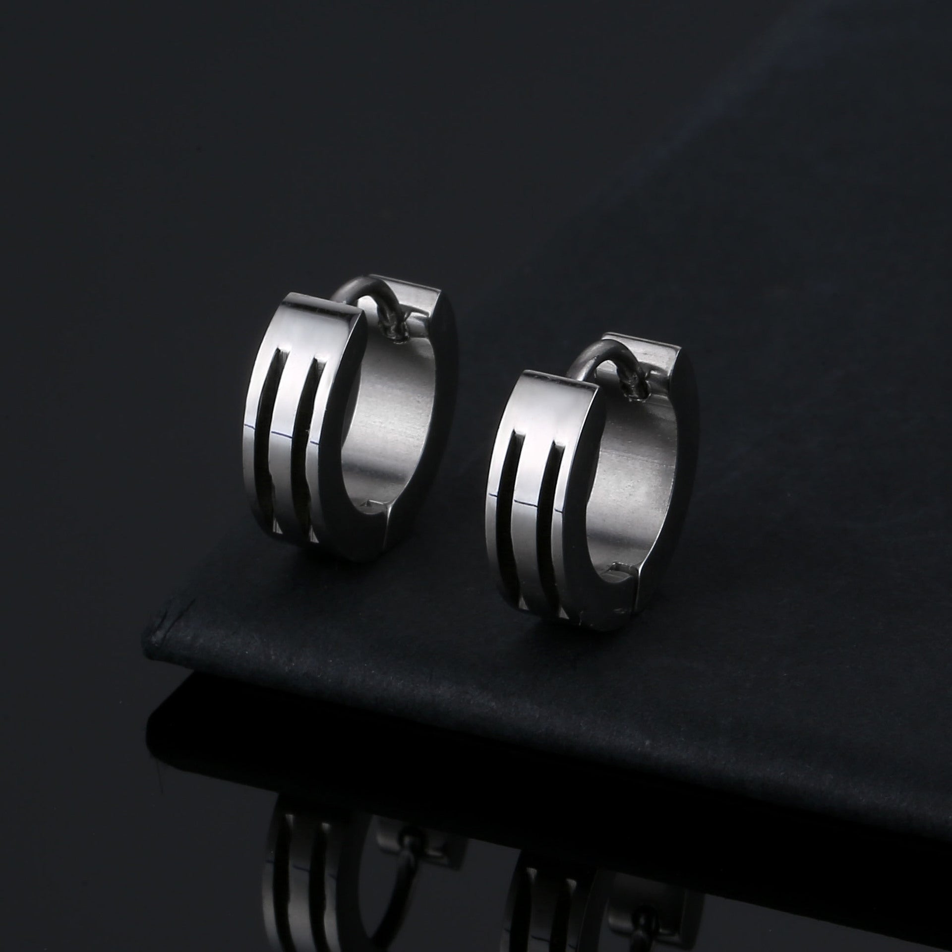 Cyclo Earrings