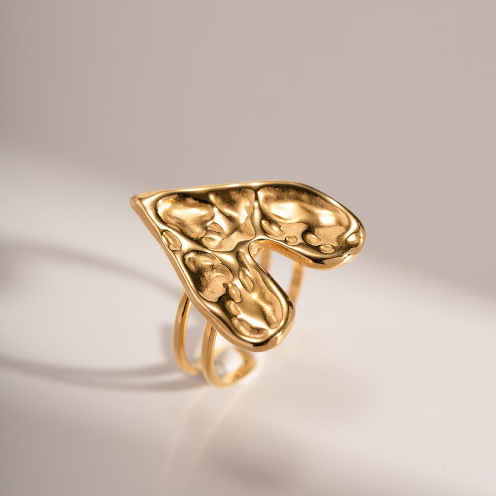 Serene Heart Ring