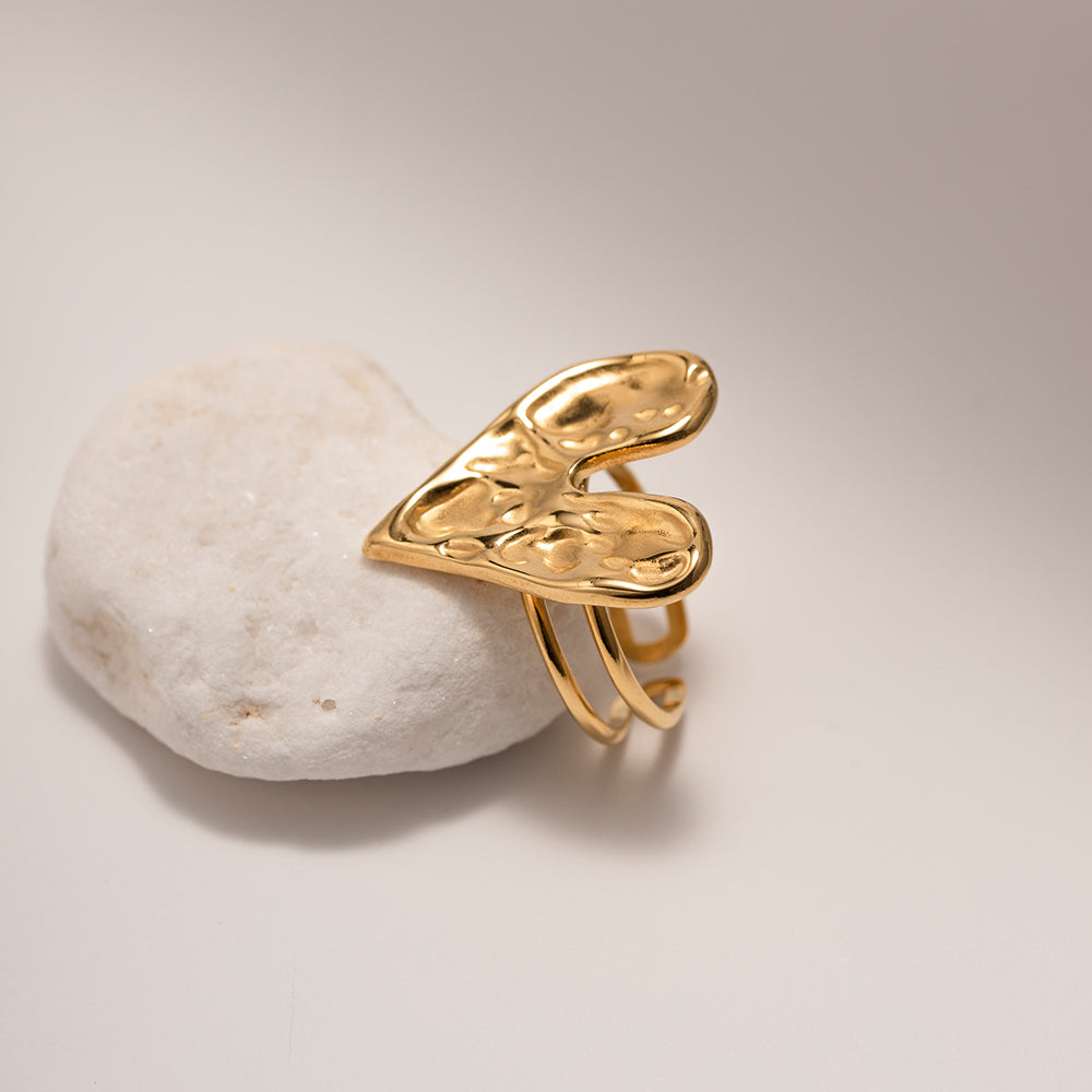 Serene Heart Ring