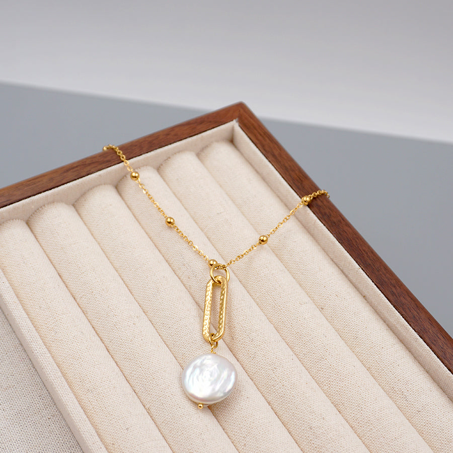 Vintage Aurelia Pearl Necklace