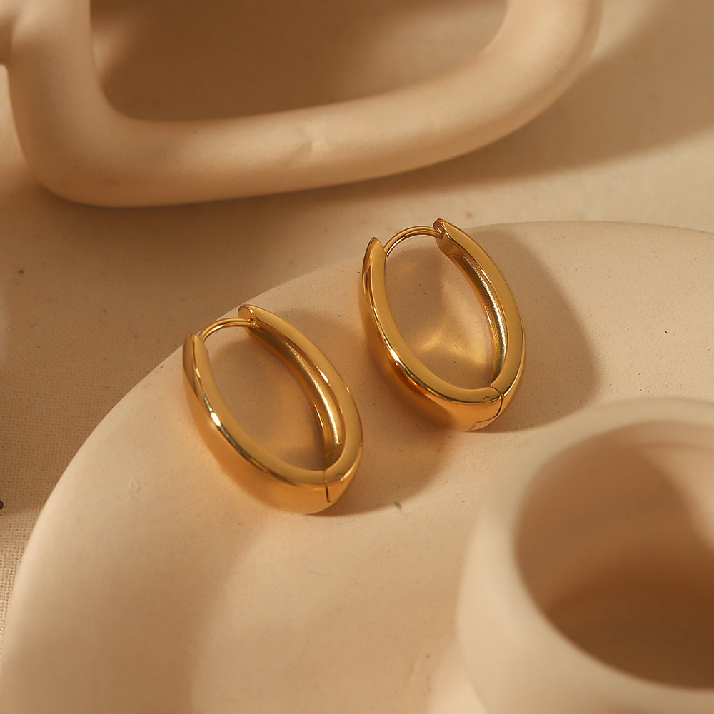 Oval Grace Earrings