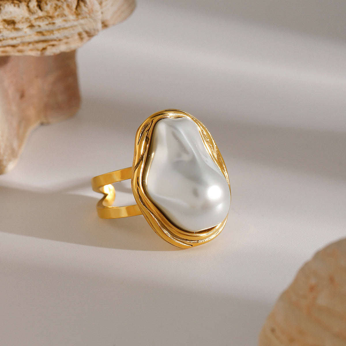 Radiant Form Ring