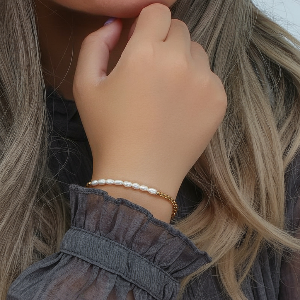 Solara Pearl Bracelet