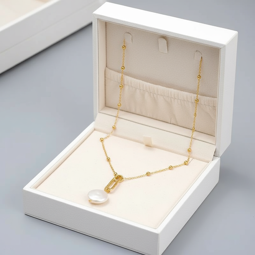 Vintage Aurelia Pearl Necklace