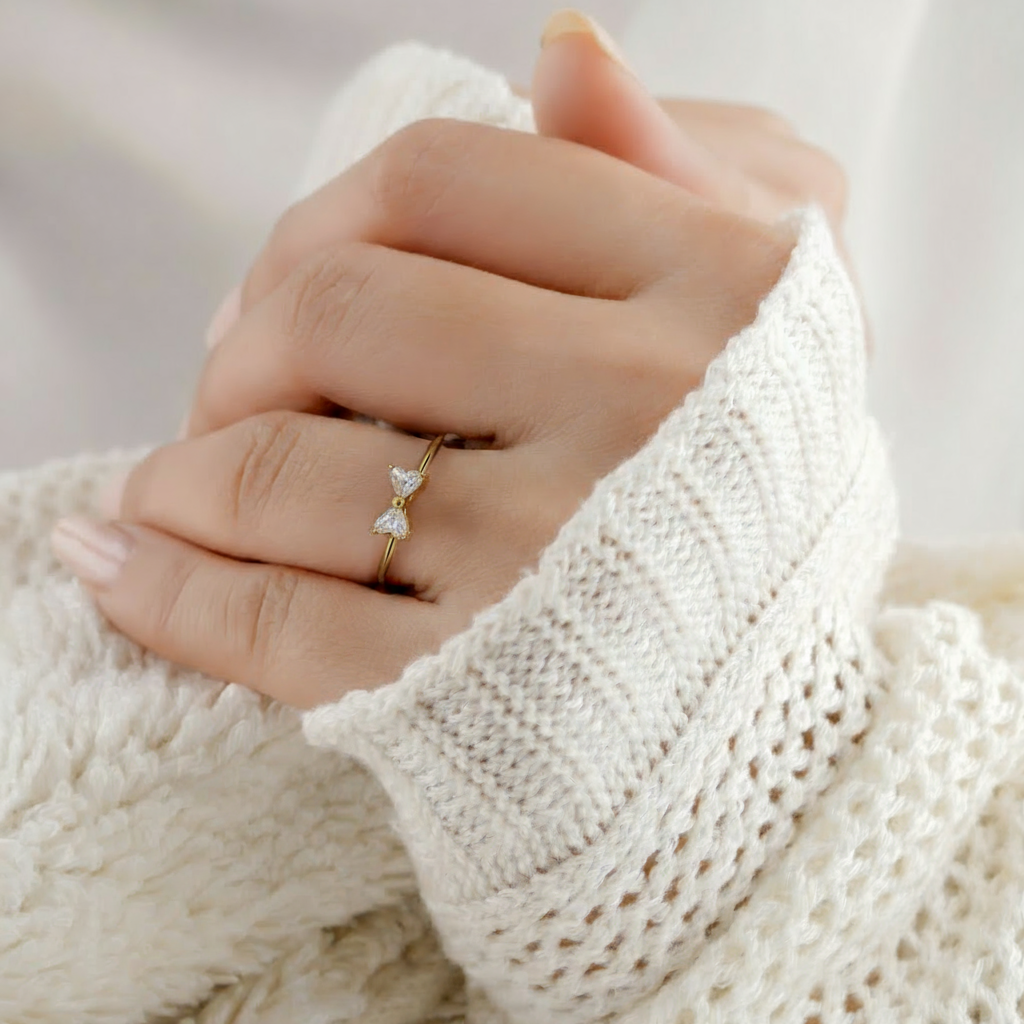 Petite Bow Ring