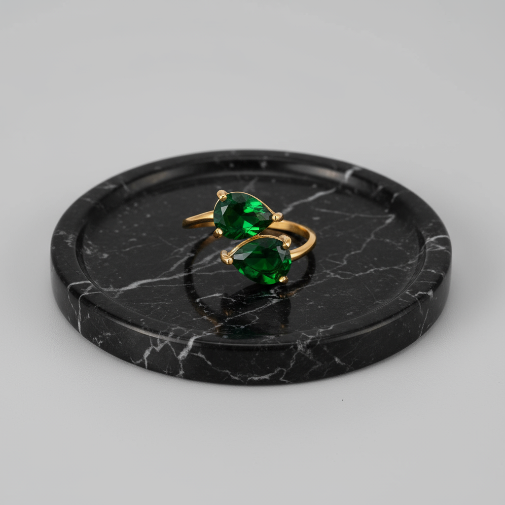 Emerald Balance Ring